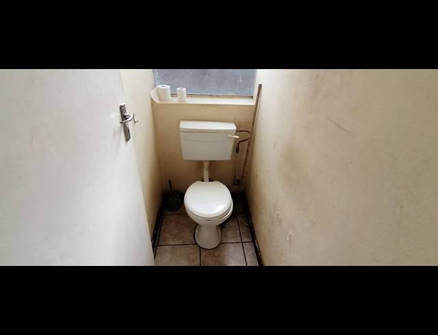 2 BEDROOM FLAT FOR SALE IN ELANDSHEUWEL